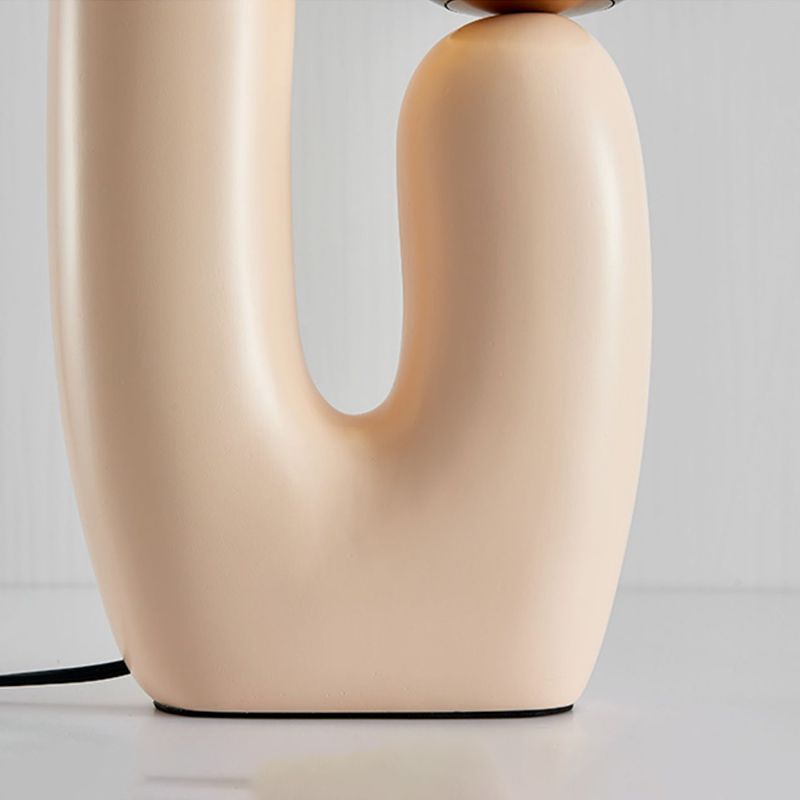 Lampada da tavolo da tavolo minimalista per la scrivania per gli occhi postmoderna per la camera da letto della sala da studio