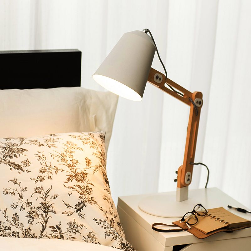 Lampada da scrivania in metallo conico moderno 1 tavola bianca a testa con braccio in legno regolabile