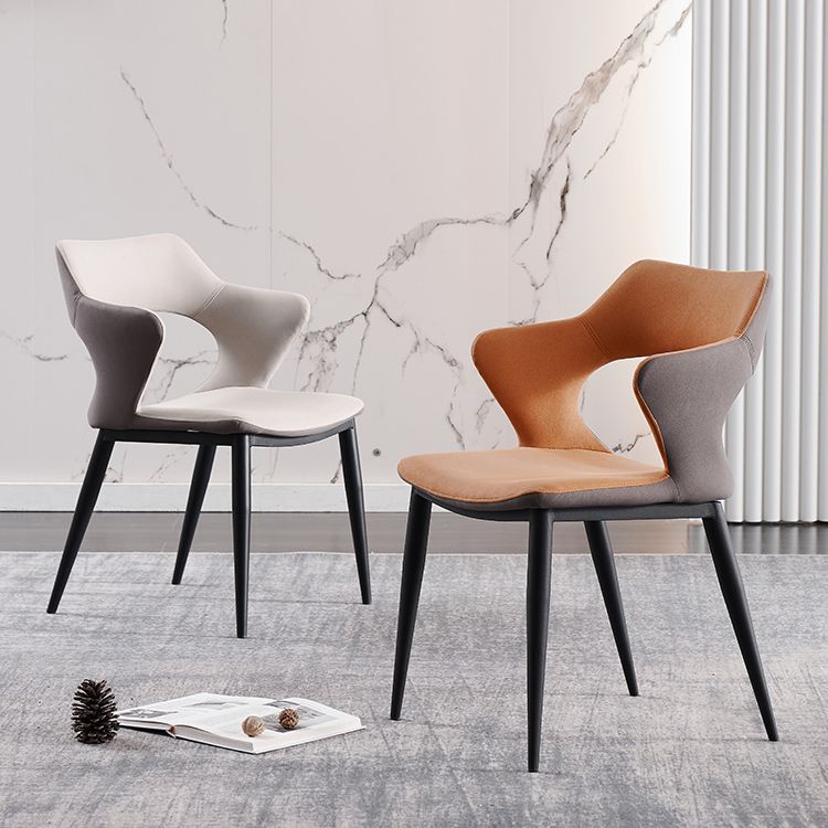 Fauteuil contemporain en simili cuir, finition mate, chaise de salle à manger à dossier ouvert