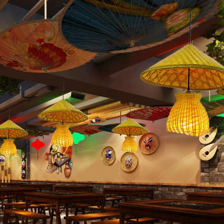 Beige gewebte Schattenhänge -Lampe Asian Stylish 16,5 "/19" W 1 Kopf Rattan Hängende Fixture Licht für Esszimmer