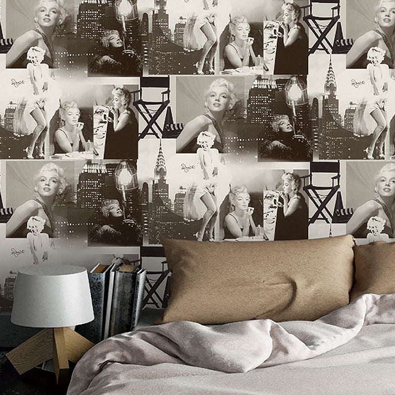 Historic Monroe Photo Print Wallpaper Vintage Non-Woven Fabric Wall Decor in Black-White