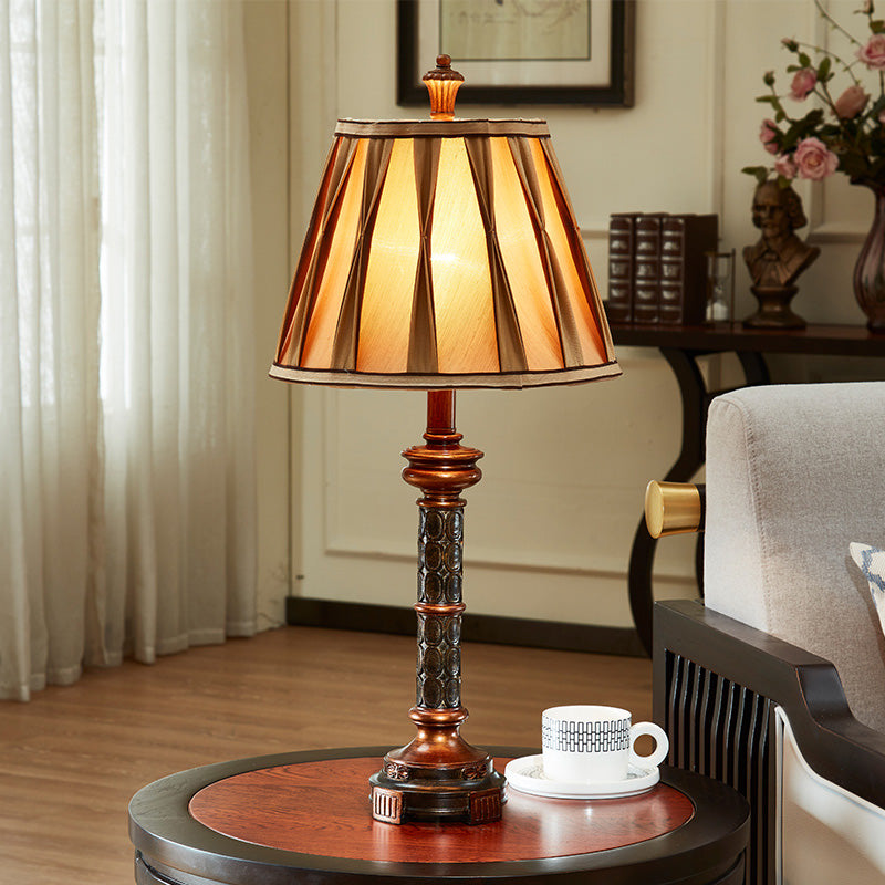 Colonne Colonne Base Night Stand Lampe Antiquised Style 1 Bulbe de bulbe de bureau Lumière en marron avec de l'ombre en tissu