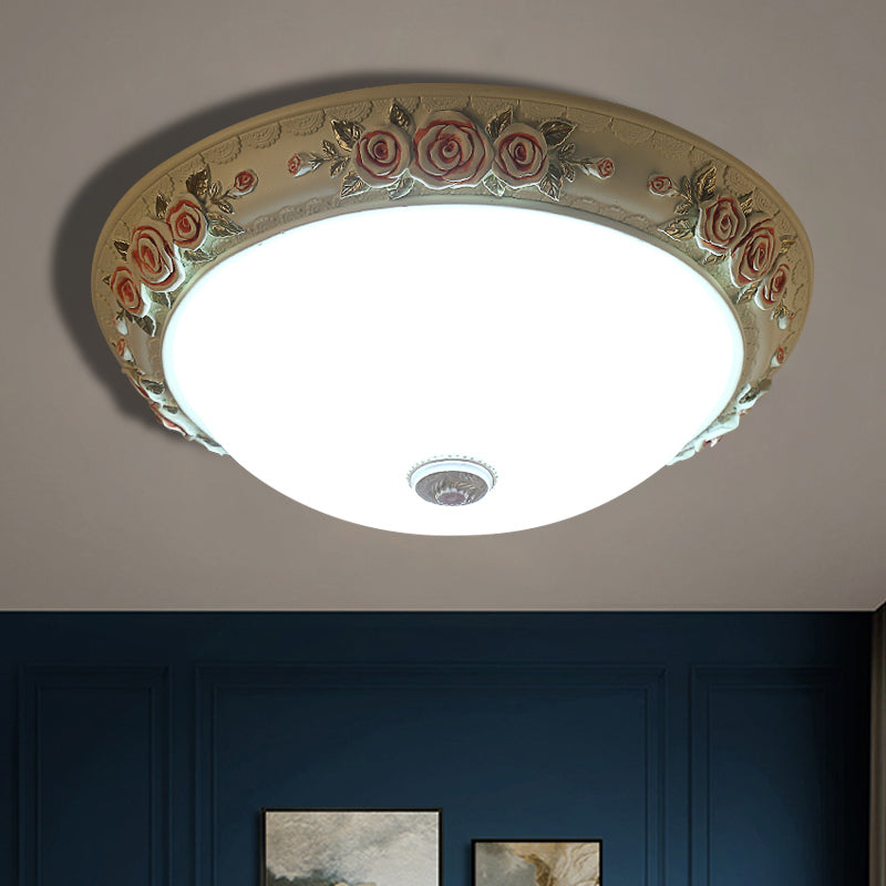 Weißes Glas Flush-Mount Light Halterung Domed Design LED Vintage Deckenbeleuchtung mit Floral Accent, 12 "/16" /19.5 " Breite