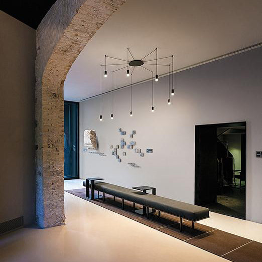 Línea de iluminación colgante de metal contemporáneo 1/3/9 Luz de techo negro ligero Luz de techo negro para sala de estar