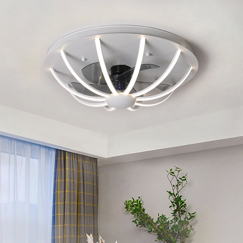 Gewölbter Käfighänge -Lüfter hellem modernistisch metallisch weißen/grau/goldene LED Flushmount Lampe mit 4 Klingen, 23,5 "W.