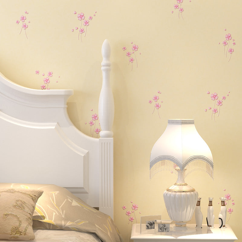 Rustic Floweret Wallpaper Roll Pink and Beige Stain Resistant Wall Decor for Bedroom