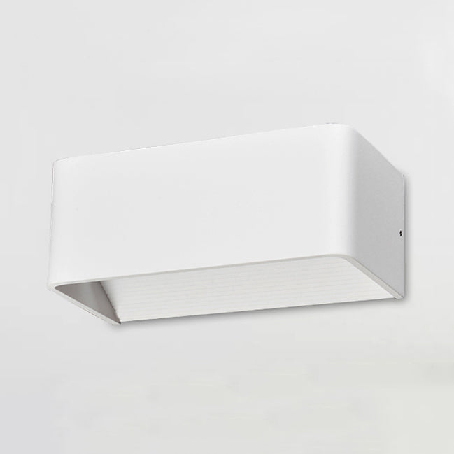 Modernistische rechthoekige metalen wand gemonteerd lamp 8 "/12" brede LED op en neer verlichting in goud/zwart/wit, wit/warme verlichting