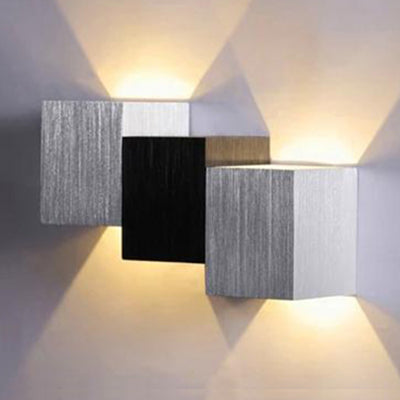 Disconce da parete cubica Stile moderno in alluminio LED Grey Wall Washer Lampada in illuminazione calda/bianca per portico