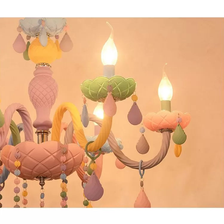 LAMPE DE CHANDELIERS ENFANTS pour les chambres de filles, éclairage pendentif accroché multicolore avec chaîne et bougie réglables
