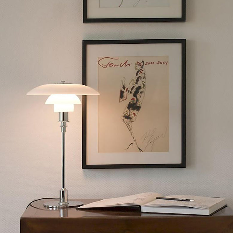 Lampada da tavolo a più livelli con paralume svasato, moderno ed elegante, in vetro, 1 luce, illuminazione da tavolo in rame/argento per camera da letto