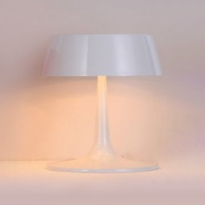 Gladde Drum Metalen Bureaulamp Moderne Stijl 3-Licht Zwart/Wit Bureauverlichting met Gewelfde Basis voor Woonkamer