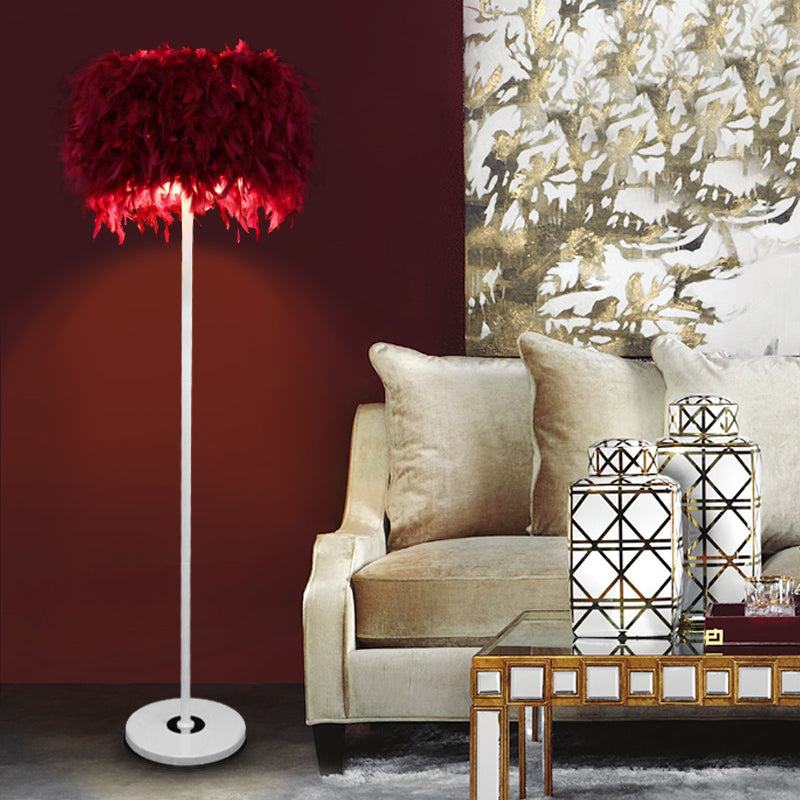 Lampada da terra con paralume a tamburo di piume Illuminazione da pavimento a 1 luce in stile moderno in diversi colori per soggiorno