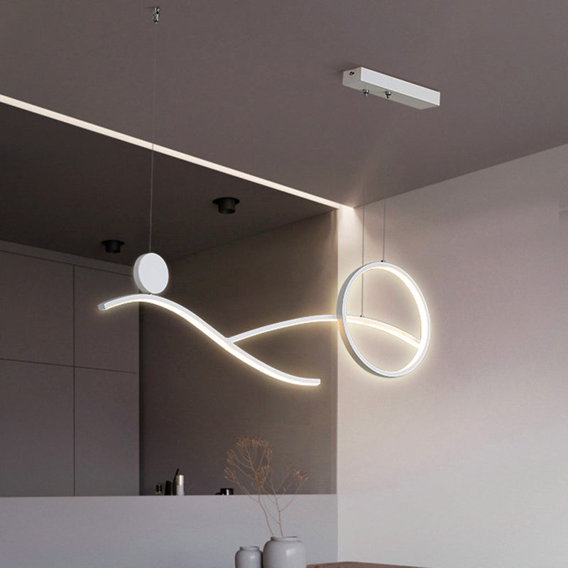 Cerchio e ramifica la semplicità di illuminazione in modo metallico in bianco/nero/oro lampadario appeso a LED in luce calda/bianca