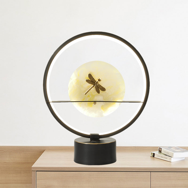 Black Round Desk Lamp Minimalisme LED LED NIGHT METAL NIGHT avec des détails de libelluls à l'intérieur