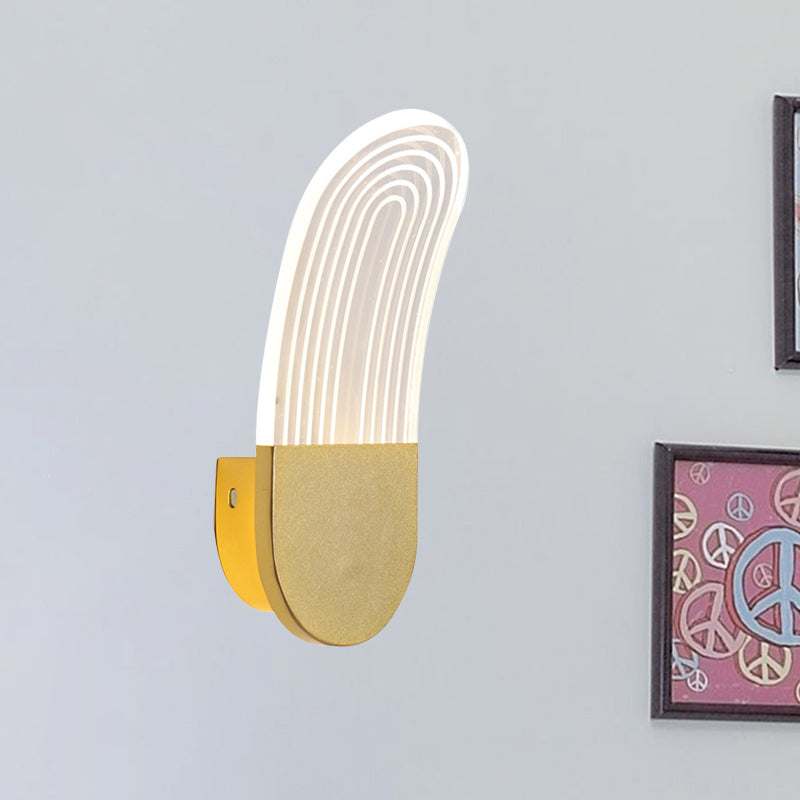 ACRYLIC CURVE OVAL SCONCE LEIL