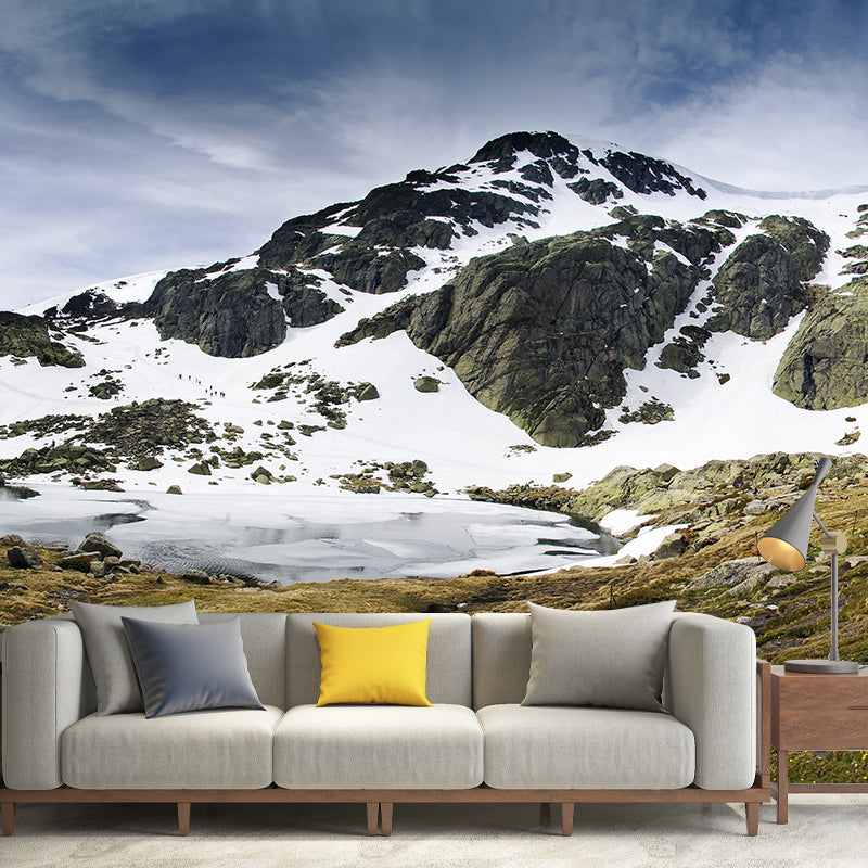 Non-Woven Waterproof Mural Modern Frozen Lake by the Snow Mountain Wall Decor in White-Green