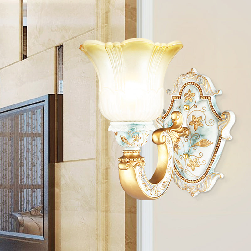 Traditional Flower Wall Mount Lamp 1/2-Head Fading Amber and White Glass Sconce in Gold
