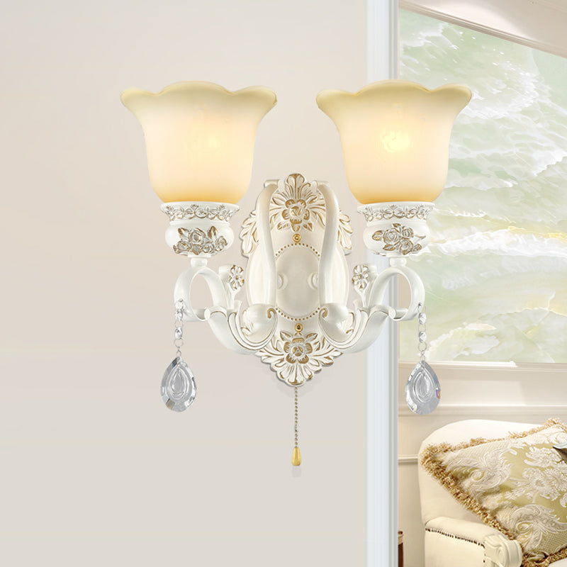 White Scalloped Wall Lighting Traditional Ivory Glass 1/2-Bulb Dining Room Sconce Light Fixture