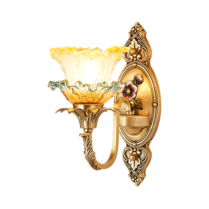 1/2-Head 2-Layer Ruffle Wall Light Traditional Brass Frosted Glass Wall Mount Lighting Fixture