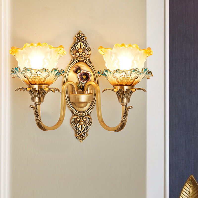 1/2-Head 2-Layer Ruffle Wall Light Traditional Brass Frosted Glass Wall Mount Lighting Fixture
