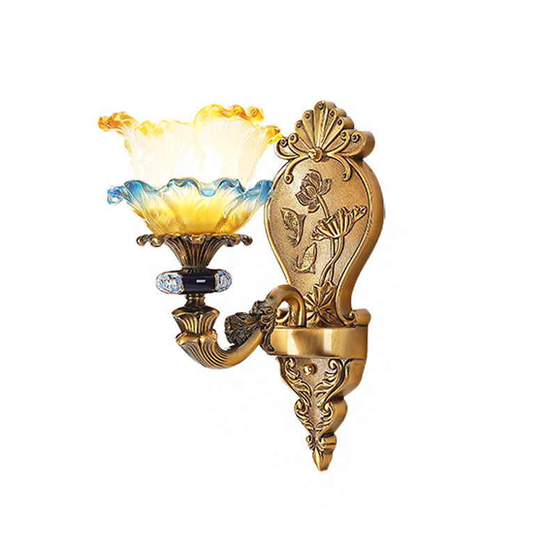 1/2-Light Wall Mount Light Fixture Retro Dining Room Sconce with Layered Ruffle Frosted Glass Shade in Brass