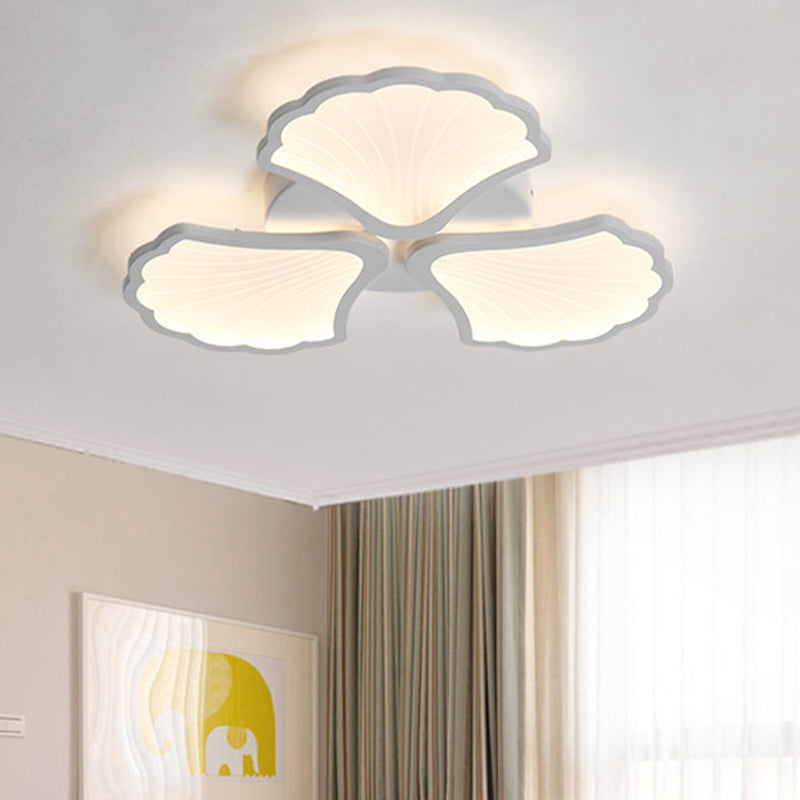 3/5/9 Lights Living Room LED Flush Ceiling Light with Ginkgo Leaf Acrylic Shade White Lighting Fixture in Warm/White/Natural Light