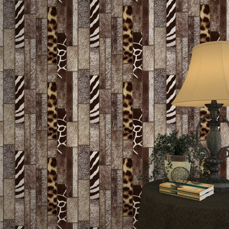Patchwork Animal Skin Print Wallpaper Contemporary Vinyl Wall Decor in Dark Color