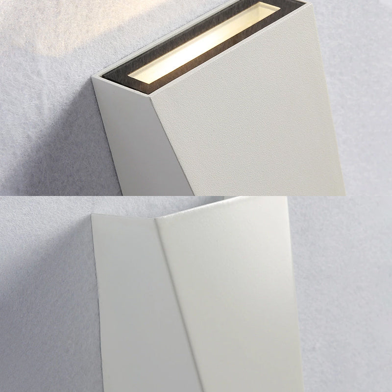 Simplistische stijl Trapezoid Wall Wringer Licht aluminium Warm/wit verlichting LED BED -muurlampje in zwart/wit in zwart/wit