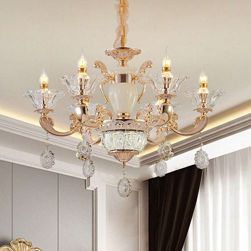 6/8 Bulbes Éclairage de suspension traditionnelle Fleur Clear Crystal Shade Chandelier avec bras sinueux en or