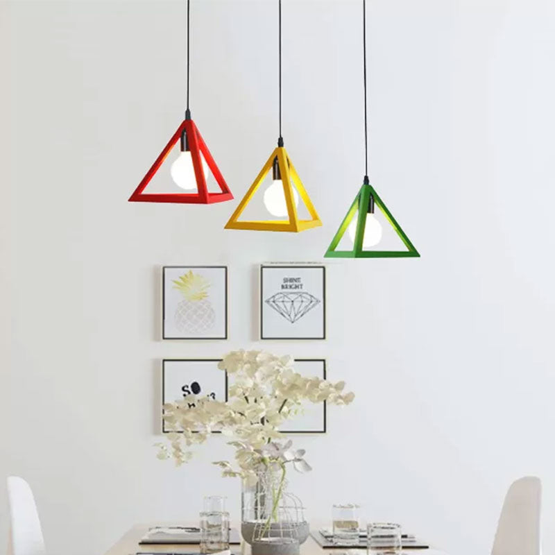 3 Heads Hanging Lamp Retro Industrial Triangle Metallic Pendant Lighting with Wire Guard and Linear/Round Canopy in Black/White