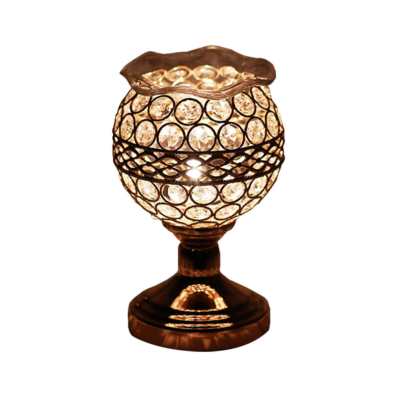 Light di cilindro/rotondo/quadrato Modernismo Modernismo Crystal Encrusted Single Bulb Gold Nightstand Lampone