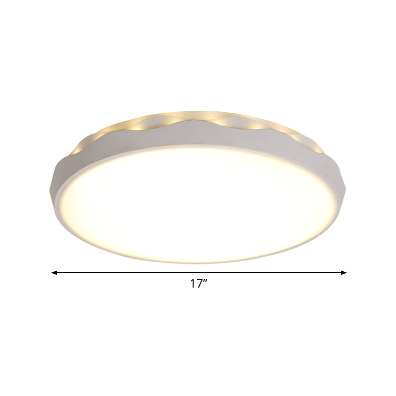 White Rounded Ceiling Lighting Minimalist Iron 17"/21" Dia LED Flush Mount Light with Scalloped Edge, Warm/White Light