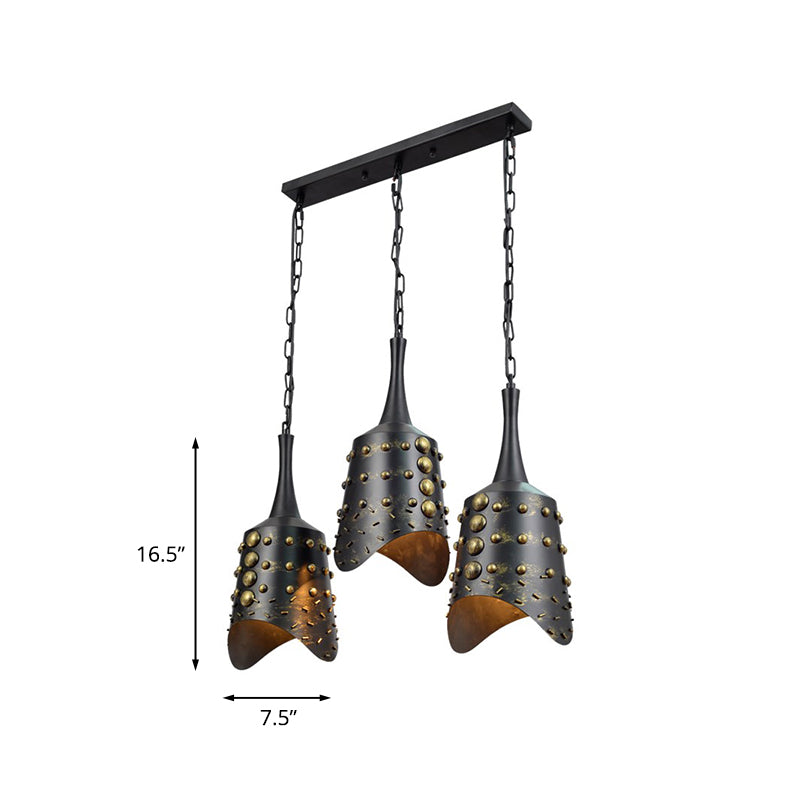 Kegel Keukencluster Pendant Factory Iron 3 koppen zwart hangend plafondlicht met ruche rand