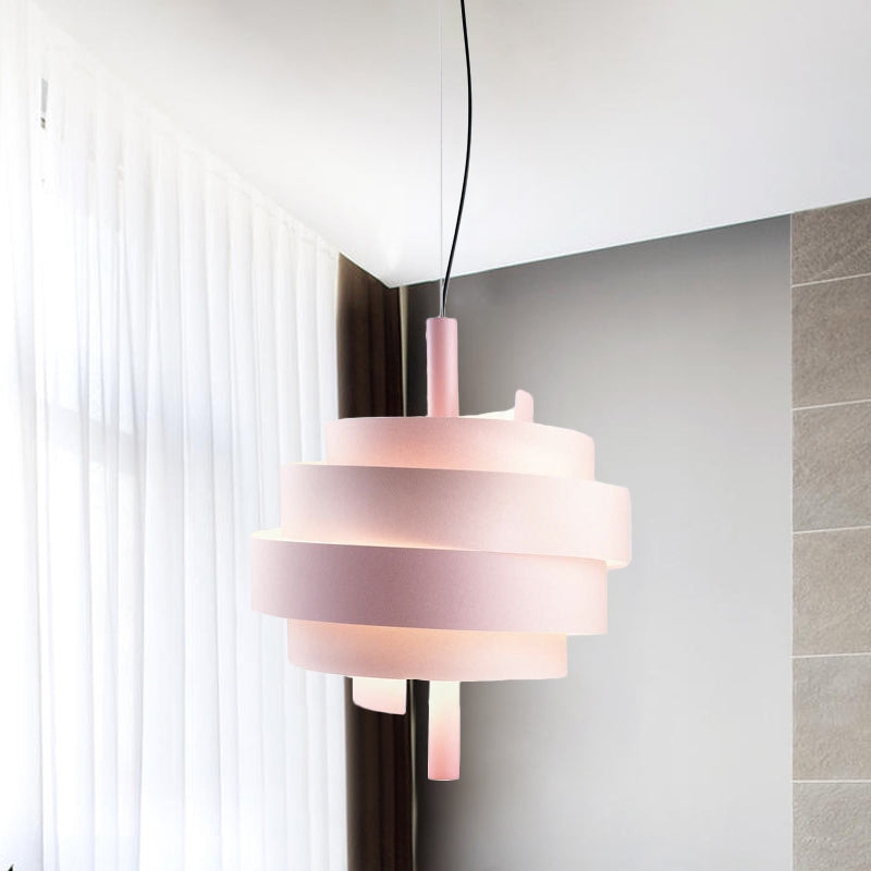 Lampada a sospensione rosa/verde/bianca a ciondolo vorticoso moderna moderna lampadina a sospensione metallica sul tavolo da pranzo