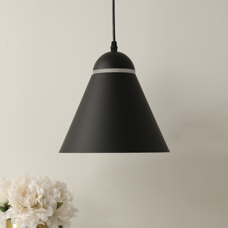 Gesneden kegelophangende lichtarmatuur eenvoud metallic 1 licht mat zwart druppel hanger