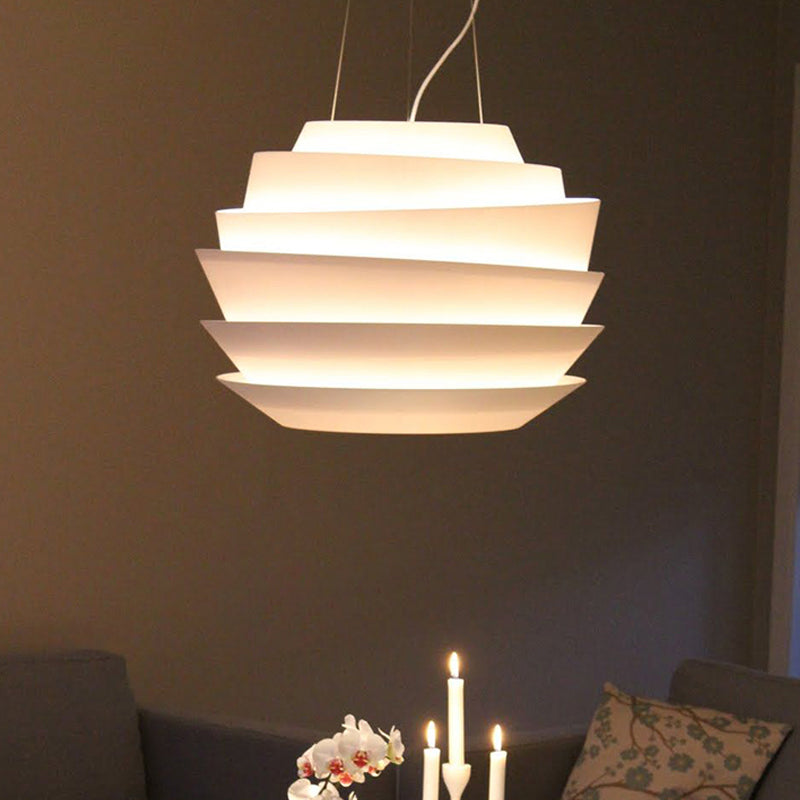 6 Ebenen Bistro Anhänger Beleuchtung Metallic 3 Lampen moderne kreative Kronleuchter in Weiß