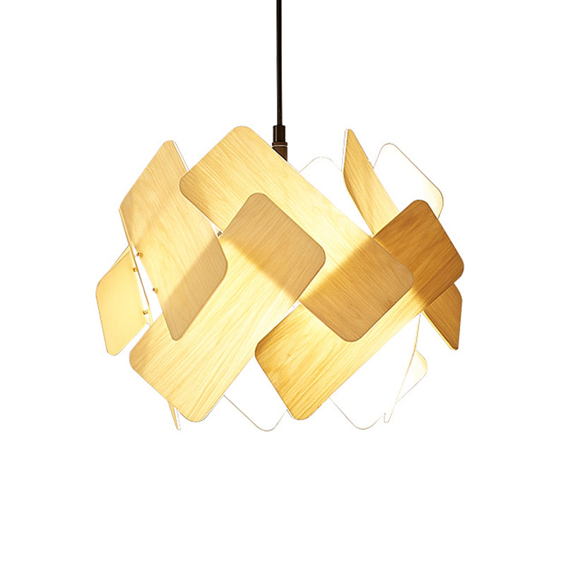 Lustre épissé beige moderniste moderniste 3 têtes luminaire suspendu en bois sur table à manger