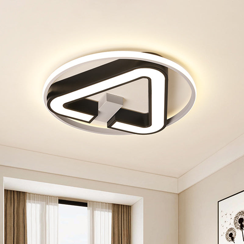 19"/22" Brede Zwarte Driehoek Flush Light Minimalisme Aluminium LED Dicht bij Plafond Fixture met Halo Ring in Warm/Wit Licht