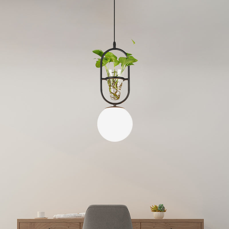 Elliptischer Eisenheizenlampe Dachboden 1 helles Schlafzimmer hängend hängend in Schwarz/Grau/Gold mit Kugel Creme Glasschatten und Pflanzenbecher