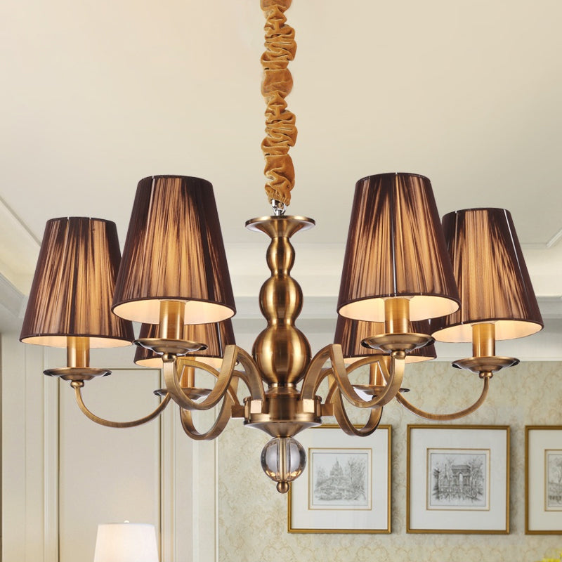 6/8-bulb Conische kroonluchter verlichtingsarmatuur traditionele goudstof hanger lamp met helder kristalaccent
