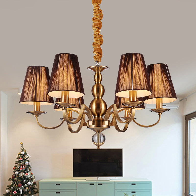 6/8-bulb Conische kroonluchter verlichtingsarmatuur traditionele goudstof hanger lamp met helder kristalaccent