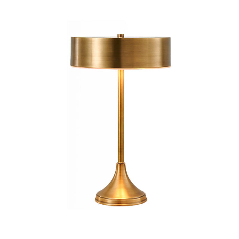 1 Head Metallic Table Light Colonial Brass Finish Round Bedside Nightstand Lighting with Base