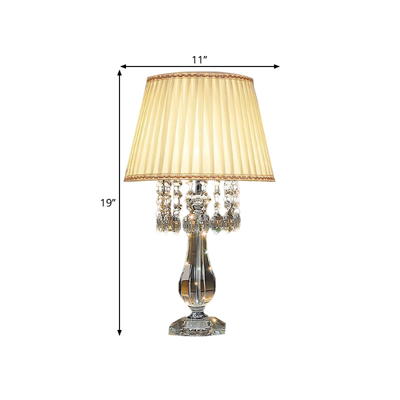 Beige/bordeaux/hemelblauw 1 lamp nachtkastje lamp traditionele heldere kristallen kralen bel/geplooide schaduw tafellicht voor slaapkamer