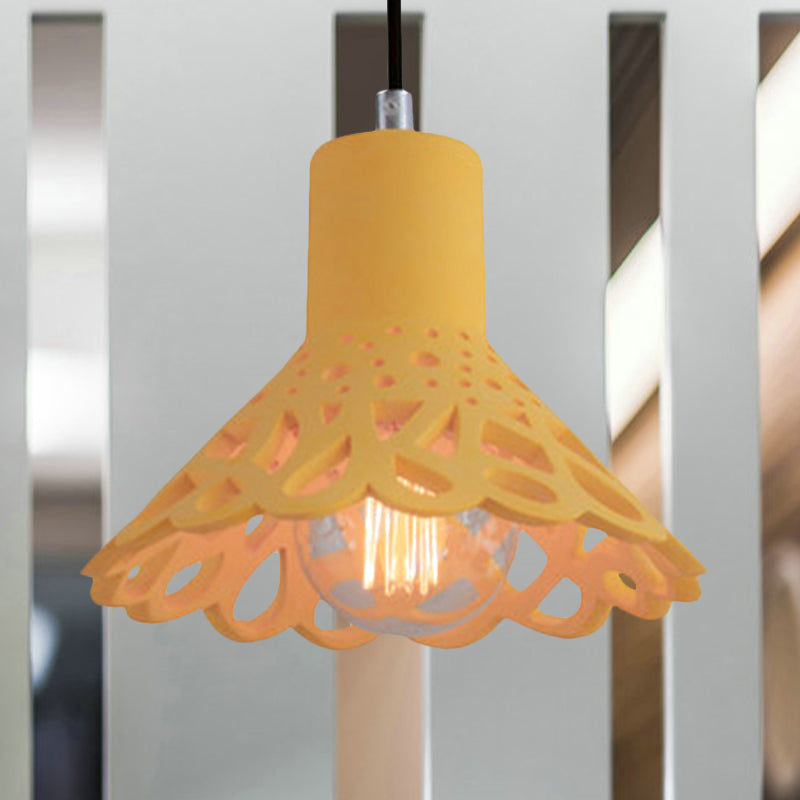 Iluminación colgante grabada en hormigón de estilo nórdico 1 luz colgante de gris claro/blanco/amarillo con tono geométrico/campana/acampanado