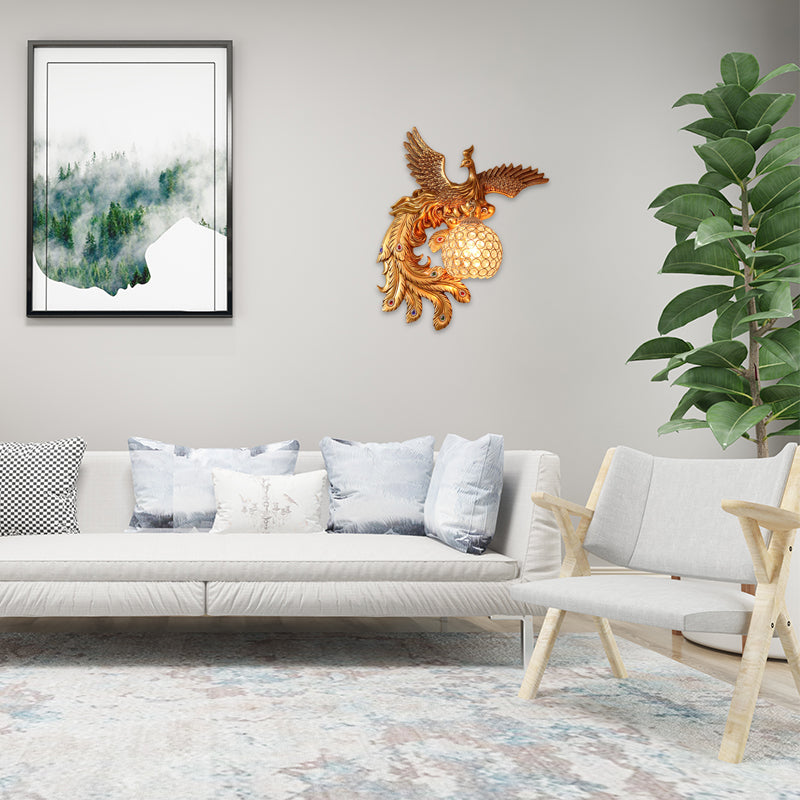 Lodge Style Phoenix Sconce Lighting Resin 1 Lampe murale lumineuse avec une teinte de cristal de dôme en or
