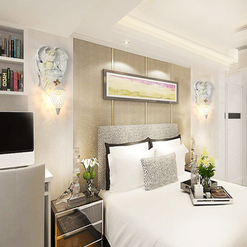 Light Mur de chambre à coucher luminaire résine de style moderne applique murale blanche avec une teinte en cristal transparent