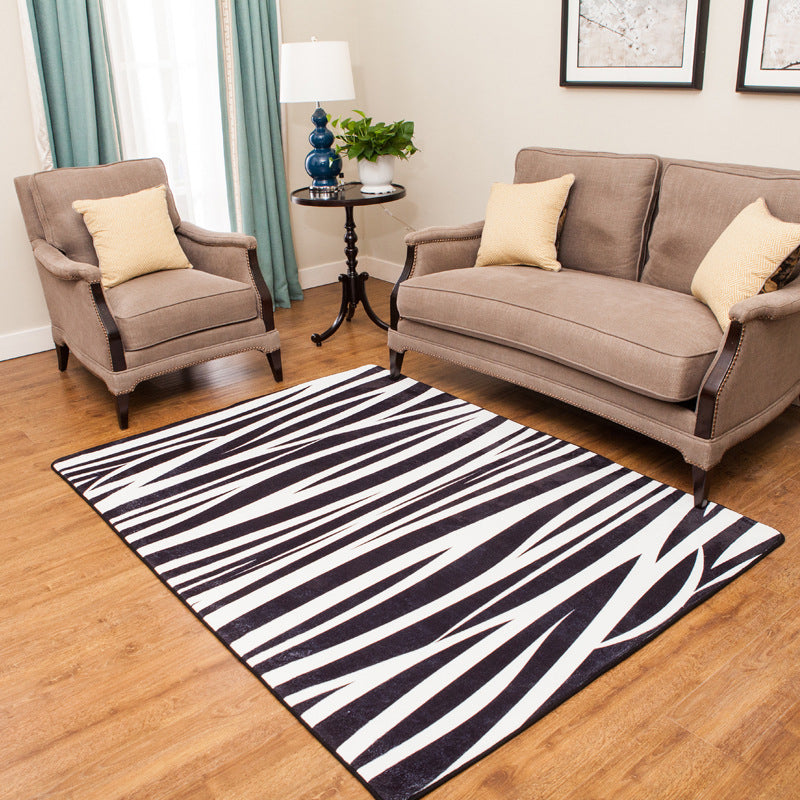 Modern Zebra Print Area Rug Black and White Rug Power Loom Washable Rug for Living Room