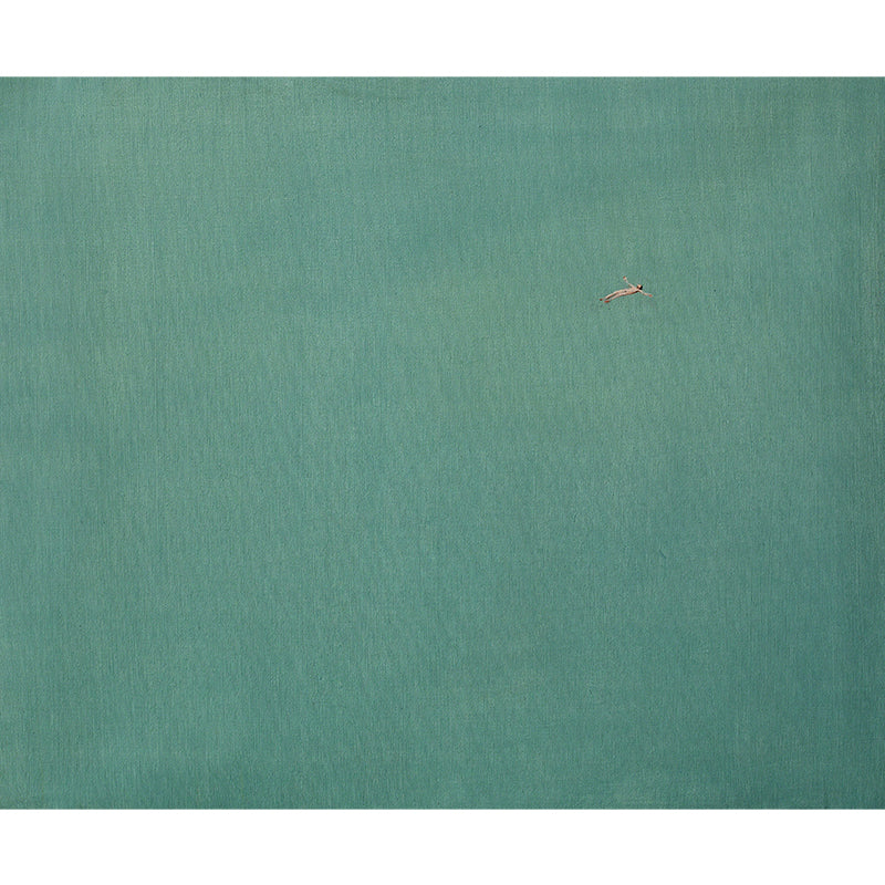 Vast Ocean and Swimmer Mural Decal Modern Art Non-Woven Material Wall Covering in Blue