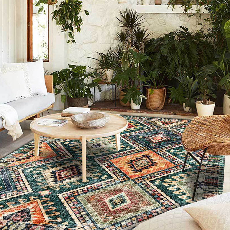 Retro Tribal Pattern Rug Green Polyester Rug Machine Washable Non-Slip Backing Area Rug for Living Room