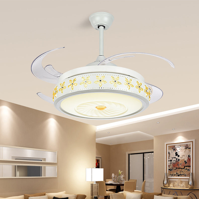 Modern stijlvolle LED -plafondventilator Licht metallic Wit Vortex Semi Flush Lamp met ingebed Amber Crystal Accent
